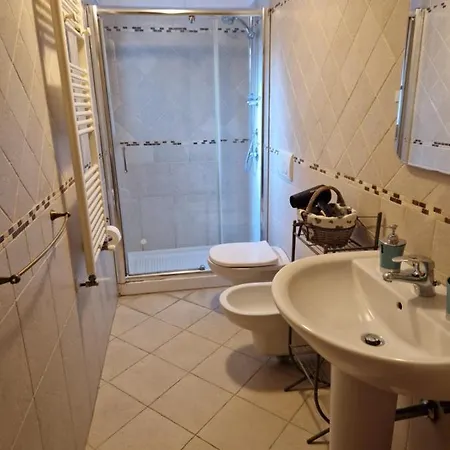 Tarallucci E Vino Bari